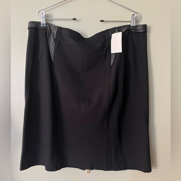 Boston Proper Elegant Black Women's Skirt back Zip Leather Trim Office 18 NWT - Picture 1 of 11